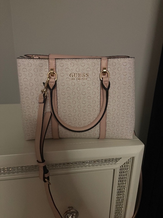 Guess Handbags - Guess sachel purse